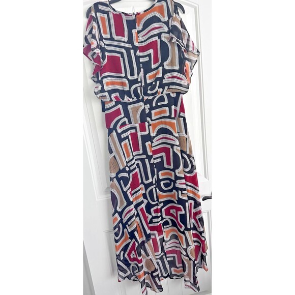 KARL LAGERFELD PARIS Women's Printed High-Low Flutter-Sleeve Dress Blck Multi 10 - Picture 10 of 12